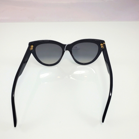 NWD$495 GUCCI GG0460S 001 Black Grey Gradient Cat Eye UV Protection Sunglasses - Picture 9 of 16